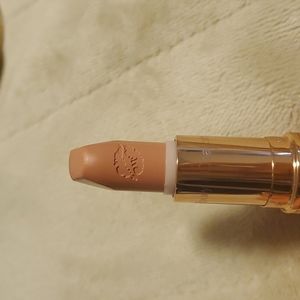 Charlotte Tilbury KKW lipstick